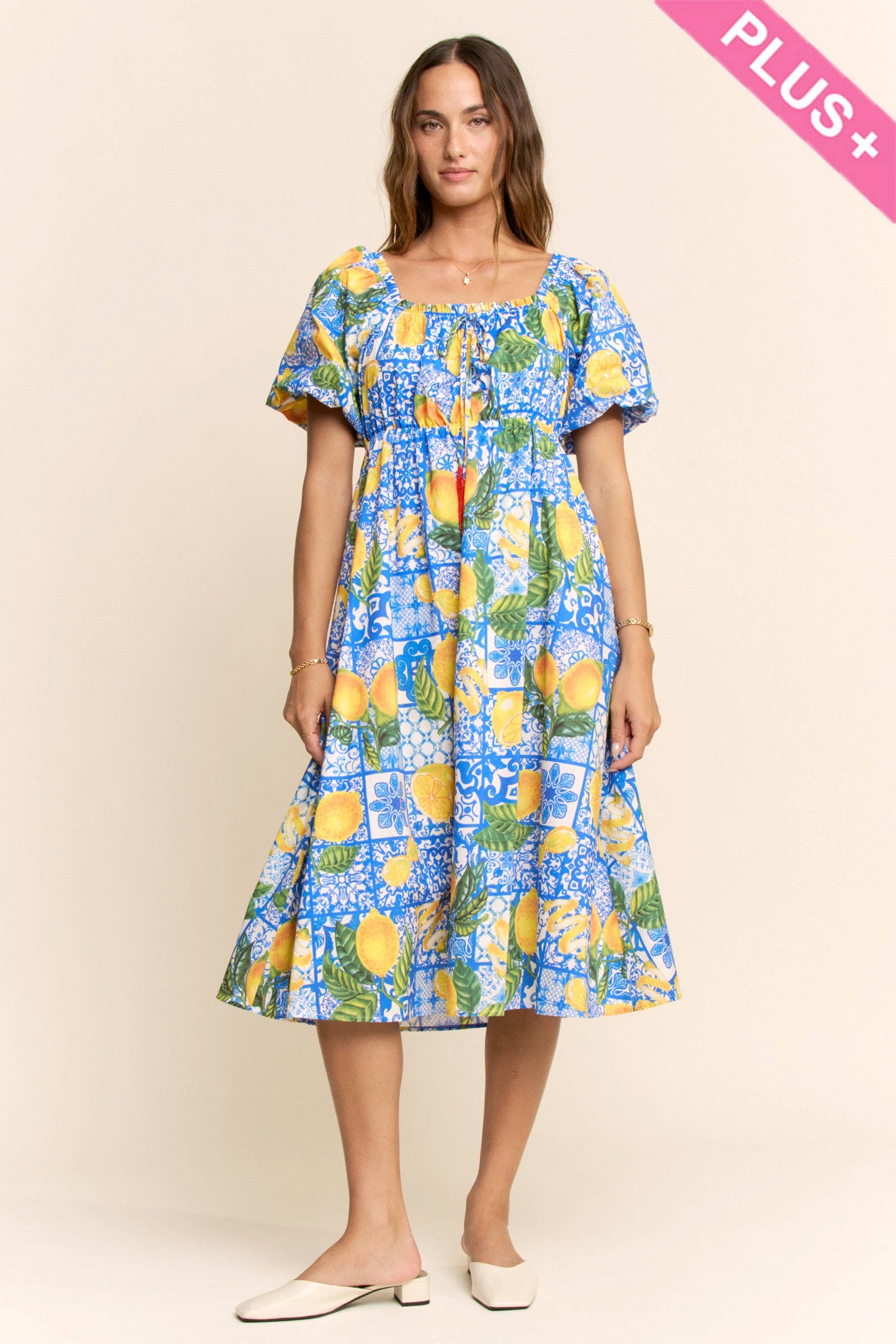 PLUS LEMON AZULEJO PUFFED SLEEVE SMOCK MIDI DRESS