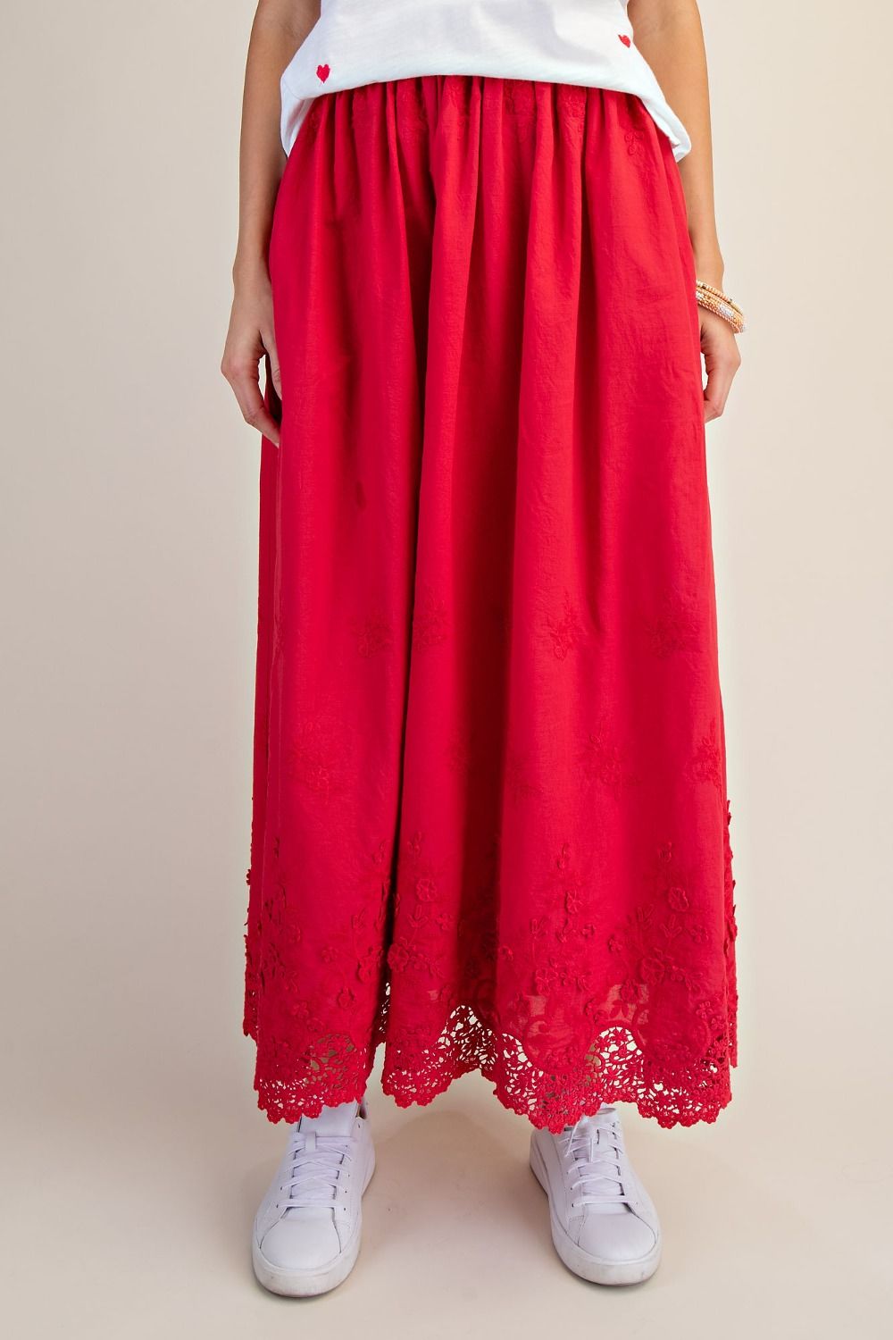 Lady n red skirt w/ lace bottom
