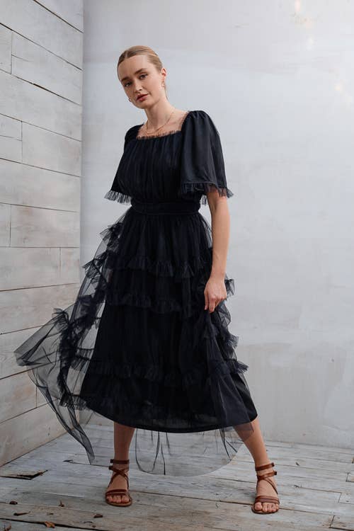 SHORT SLEEVE TULLE TIER MIDI DRESS