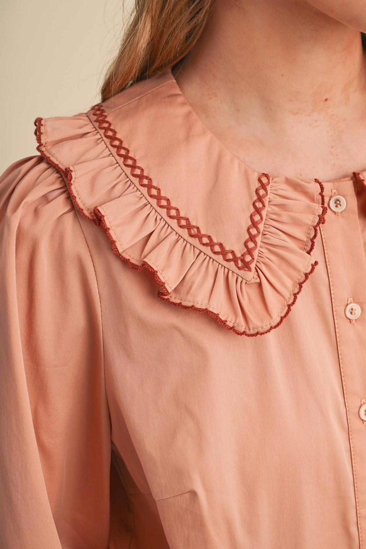 EMBROIDERED RUFFLED DOLL COLLAR BUTTON UP TOP MTP5154