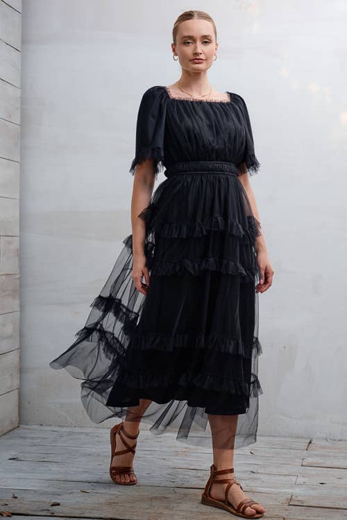 SHORT SLEEVE TULLE TIER MIDI DRESS