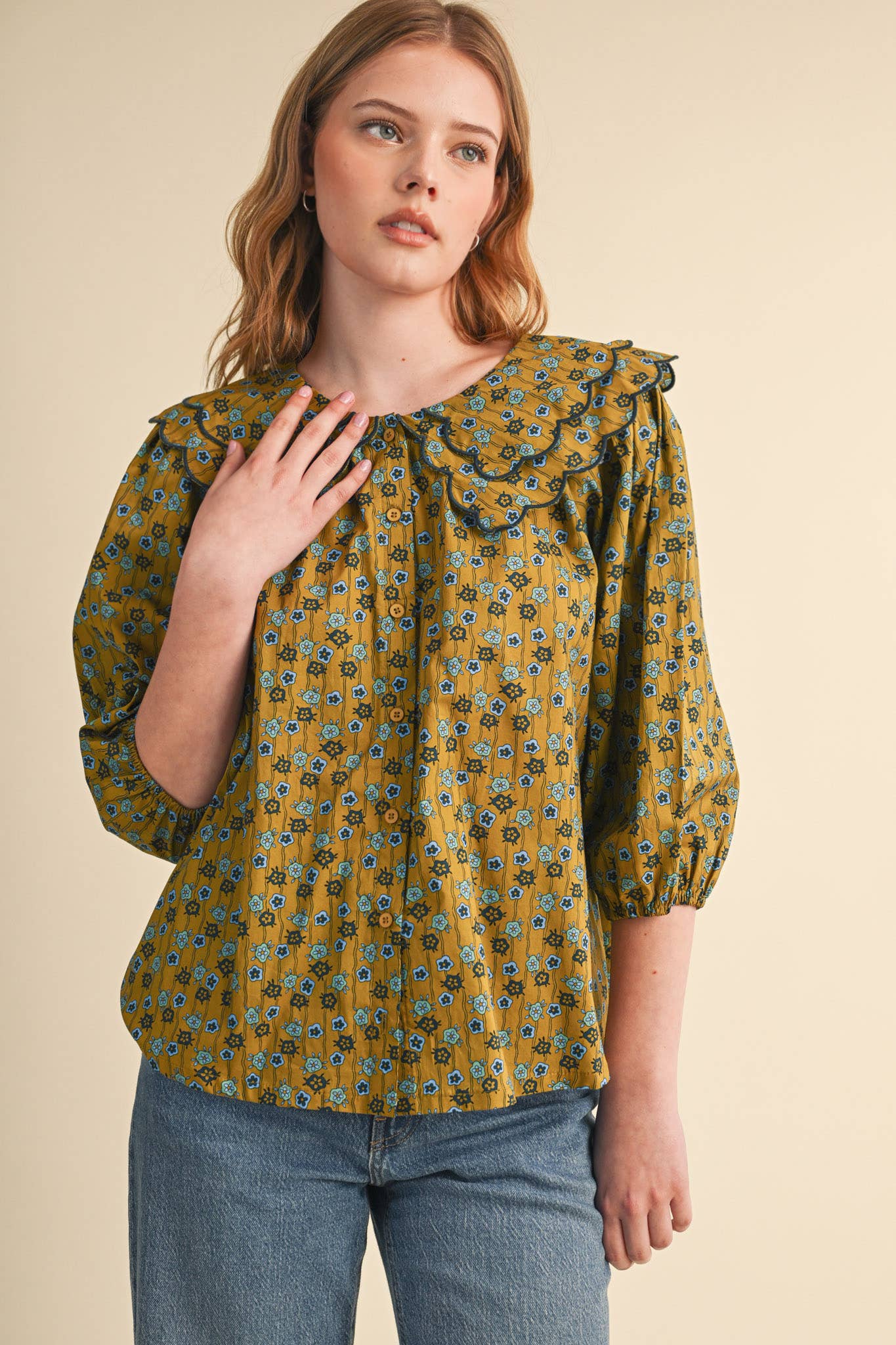 SCALLOPED DOLL COLLAR BUTTON UP FLORAL TOP MTP4964